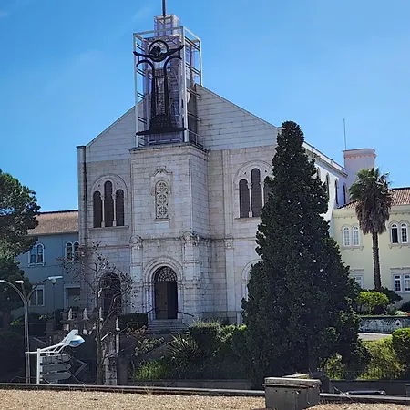 Plaza דירה לייריה